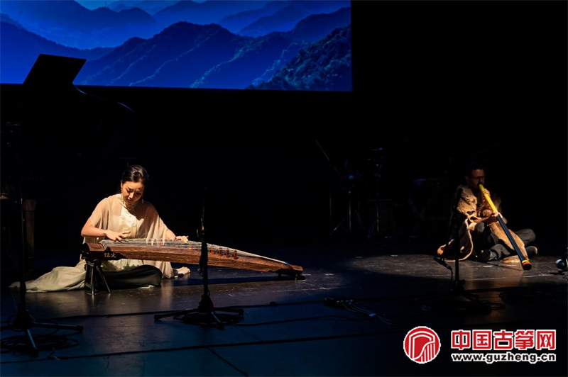 古箏男兒當(dāng)自強曲譜_演奏自強古箏男兒教學(xué)視頻_古箏演奏男兒當(dāng)自強教學(xué)